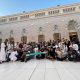 Jemaah haji Provinsi Riau foto bersama di Kota Makkah, Rabu (13/5/2026).