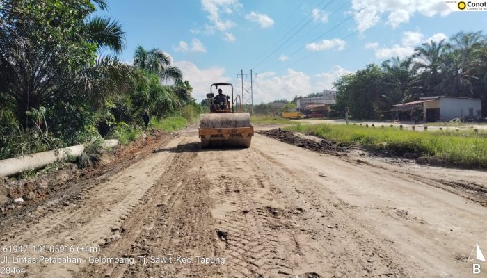 Alat Berat Turun, Perbaikan Jalan Petapahan-Gelombang Dikebut Meski Anggaran Terbatas
