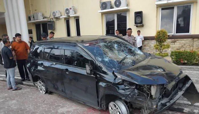 Dikejar Polisi dan Massa, Dua Pencuri Peralatan Tower Kabur hingga Masuk Mako Polres Dumai