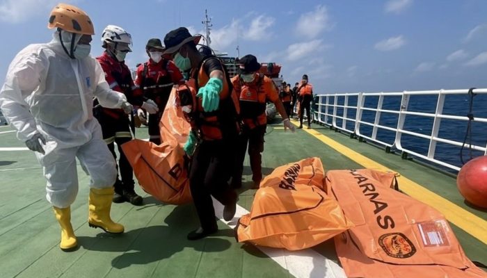 Penyelam Tembus Kamar KM Virgo, Banyak Korban Terlihat Terjebak di Dalam Kapal